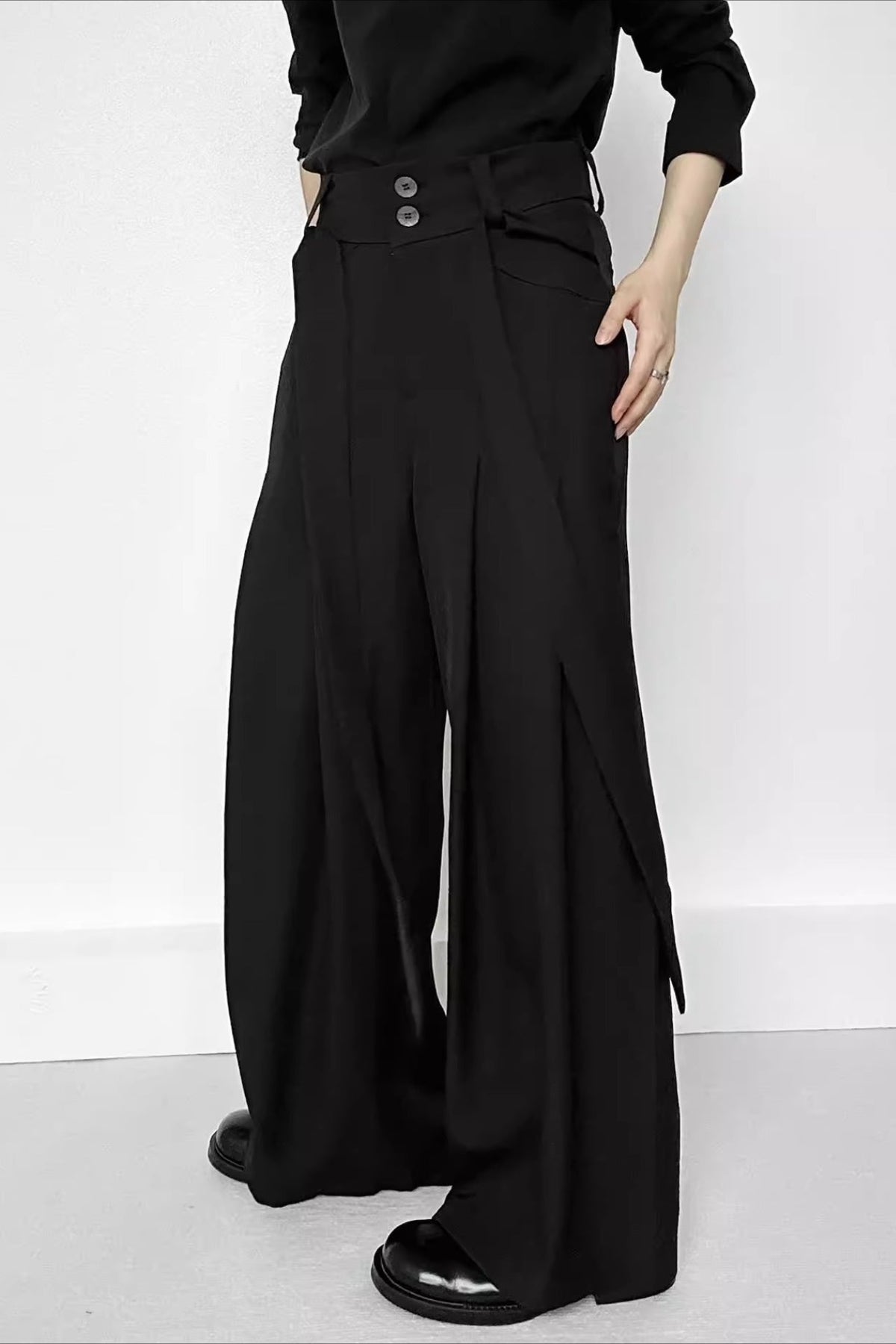 Ruched Ribbon Minimalist Chic Pants