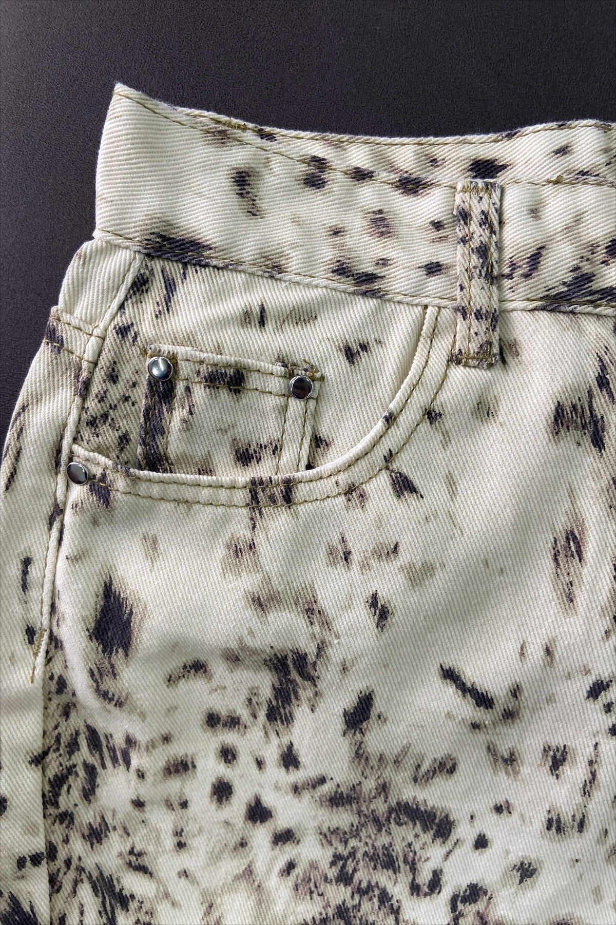 Retro Leopard Straight Baggy Jeans