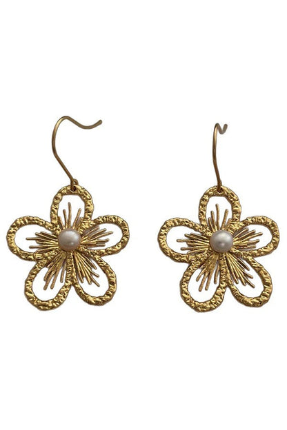Pearl Openwork Flower Earrings
