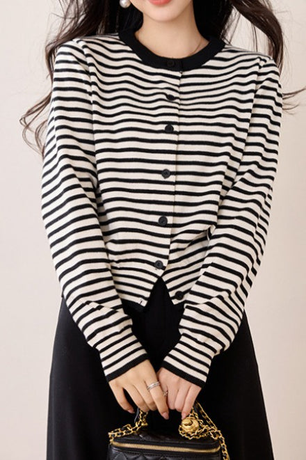 Black White Stripe Knit Cardigan