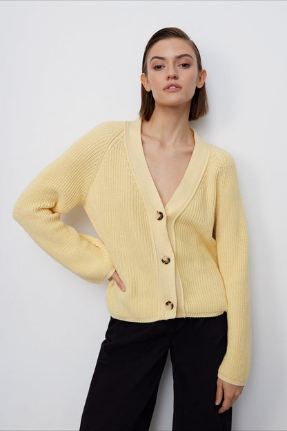 V Neck Cropped Batwing Cardigan