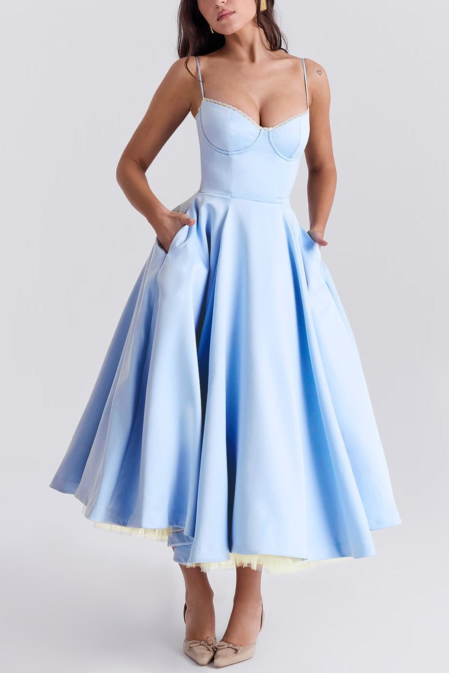 Maxi V-Neck Puff Party Dress