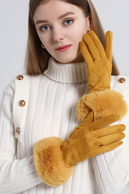 Fleece Lined Checkered Touchscreen Gloves