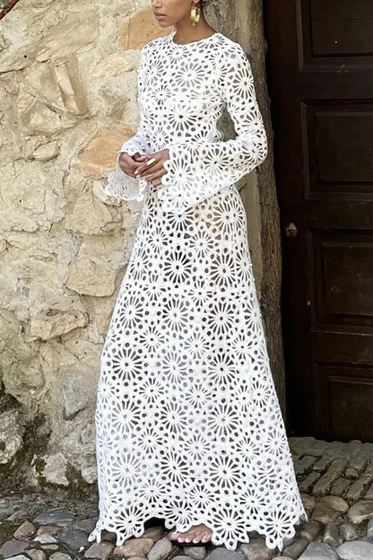 Island Break Crochet Flower Pattern Long Sleeve Backless Vacation Maxi Dress