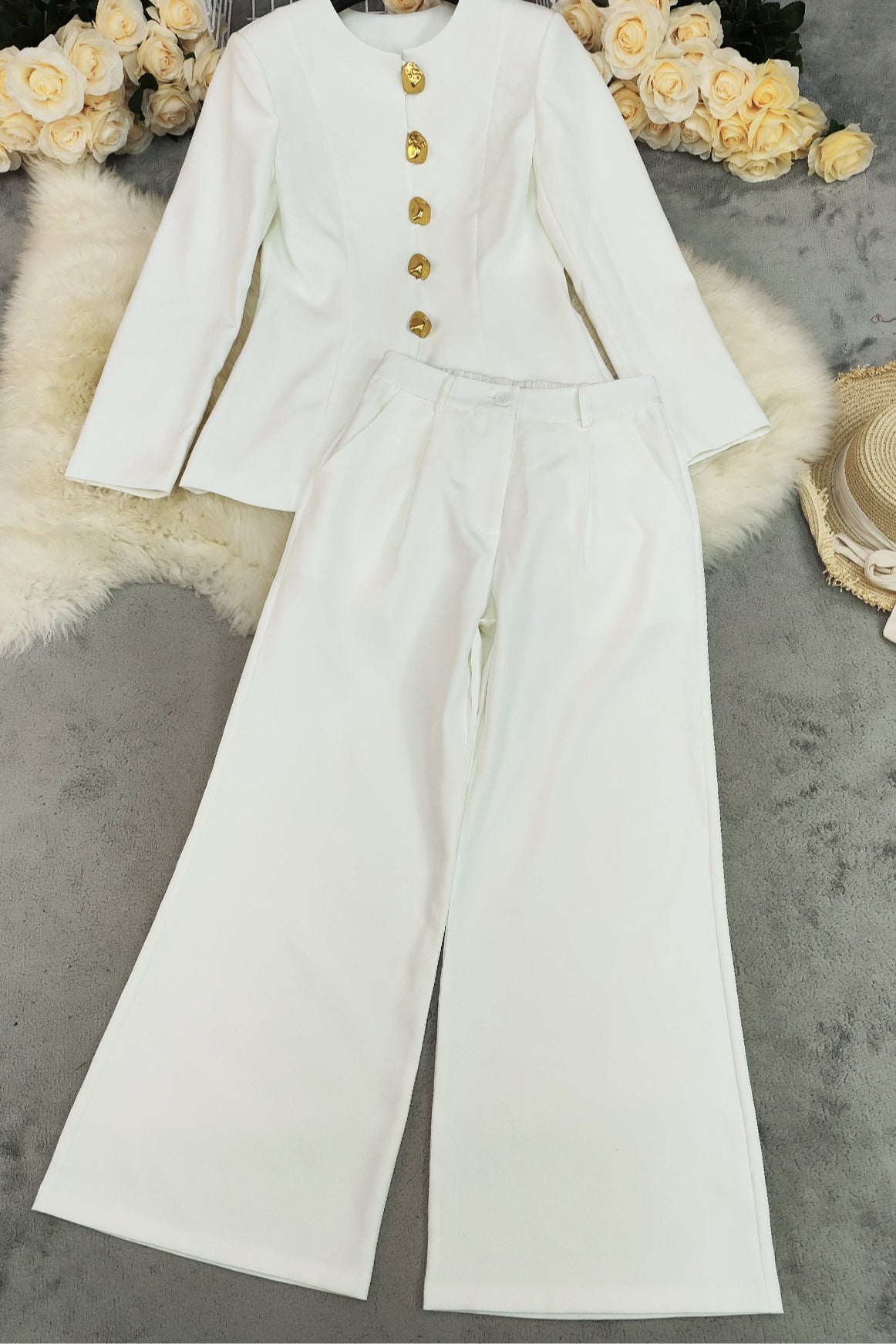Relaxed White Two Piece Blazer Pants Set