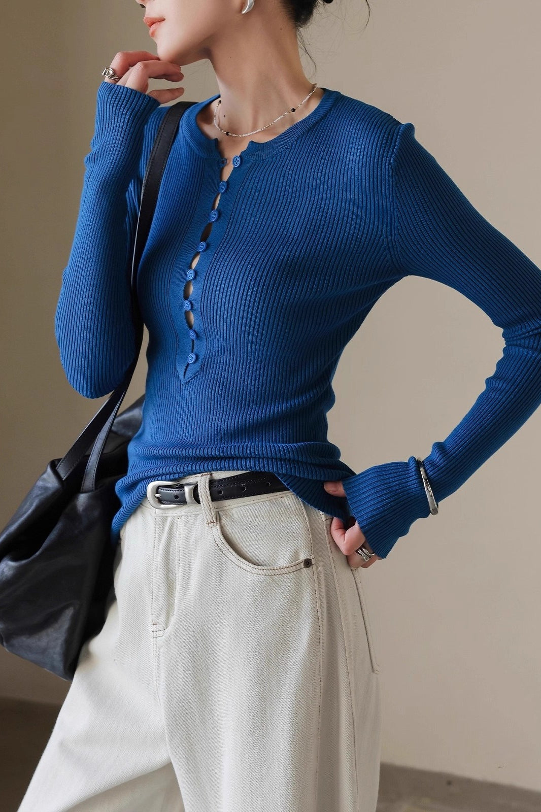 Slim Fit Ribbed Knit Top