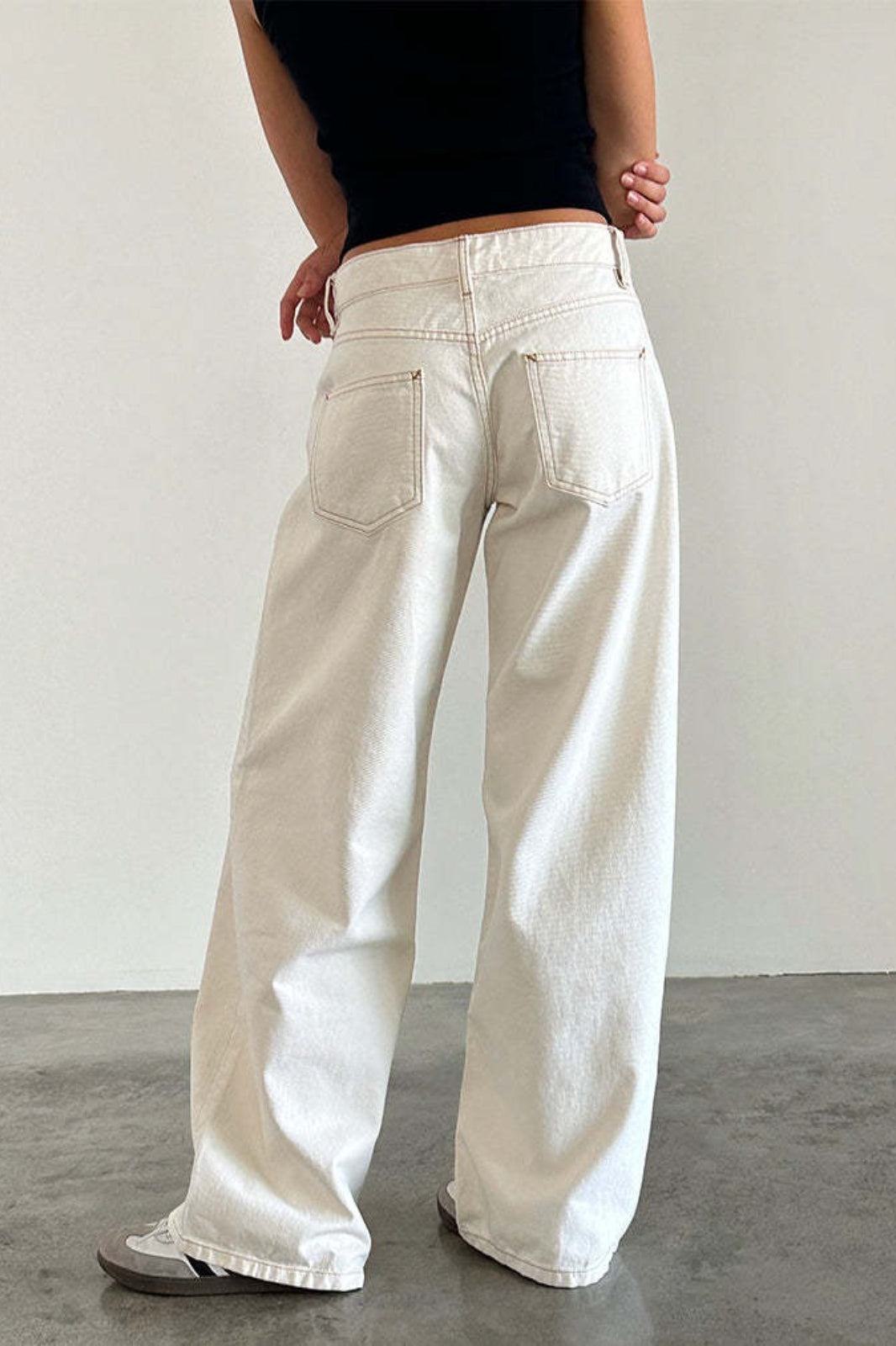 Vintage Low Rise Washed Straight Jeans