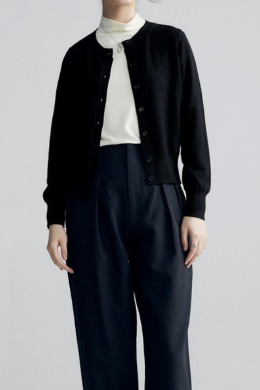Solid Color Round Neck Knit Cardigan