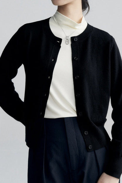 Solid Color Round Neck Knit Cardigan