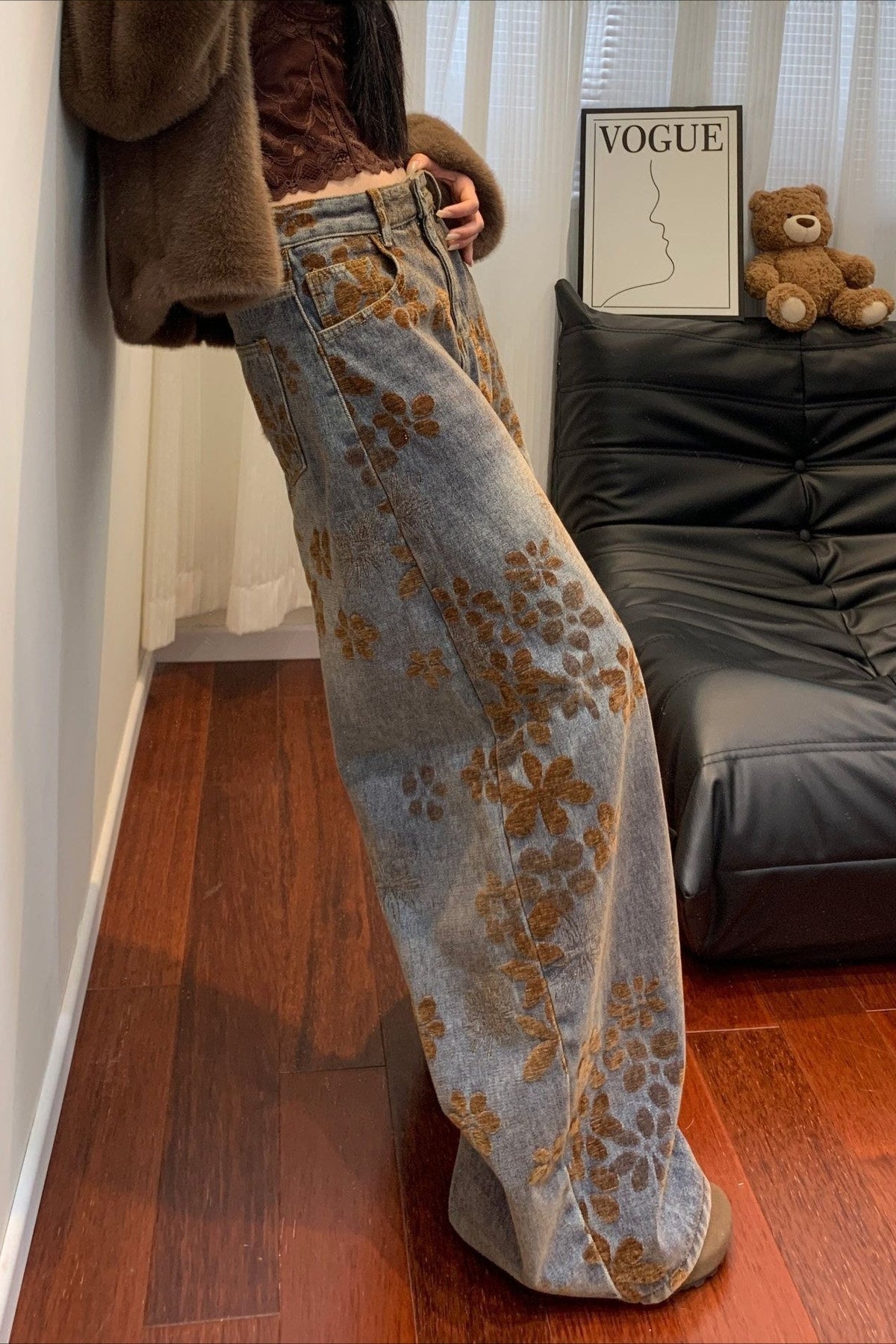 Vintage Jacquard High Rise Curved Jeans