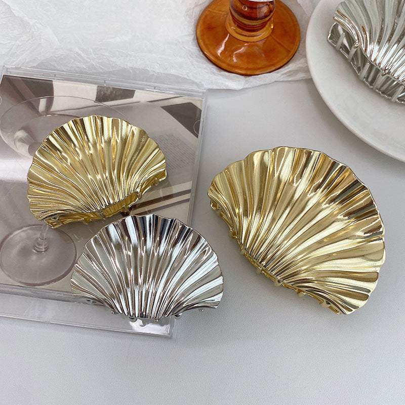 Seashell Wave Design Hair Claw