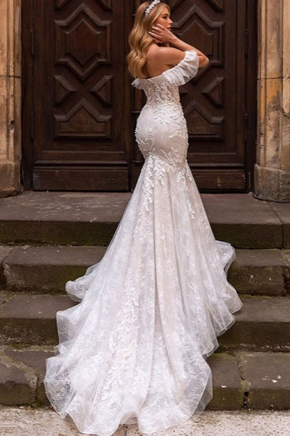 Vintage Lace Fit Flare Wedding Dress