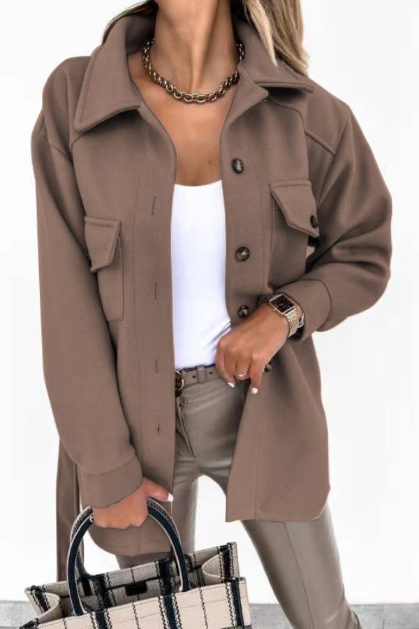 Solid color shirt and loose woolen coat