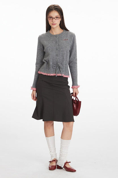 Contoured Cropped Knit Cardigan