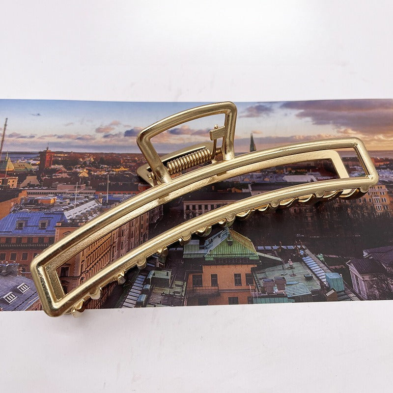 Gold Tone Round Openwork Hair Claw