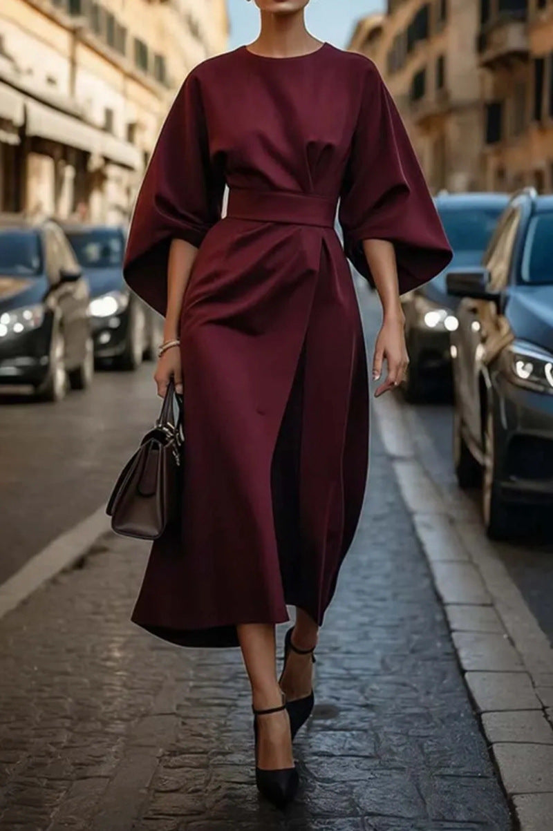 Elegant waist dress with casual batwing sleeves