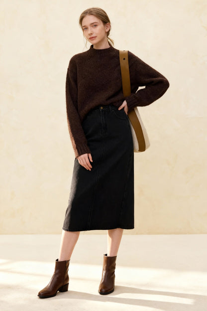 Warm Soft Waxy Round Neck Pullover Sweater