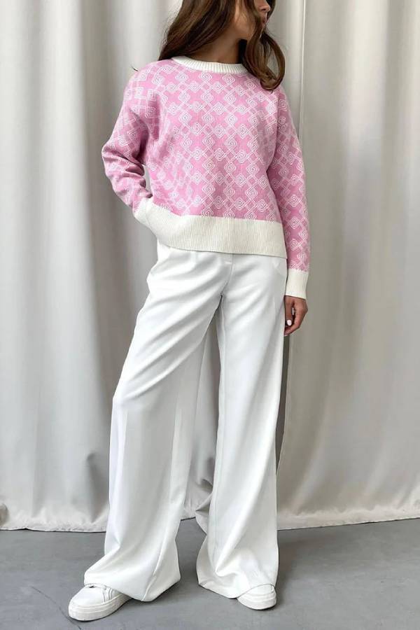 Chic on-trend Jacquard Sweater