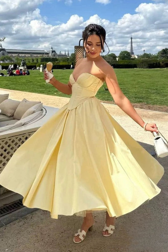 Romantic Bow Boned Strapless Slim Solid Prom Dress