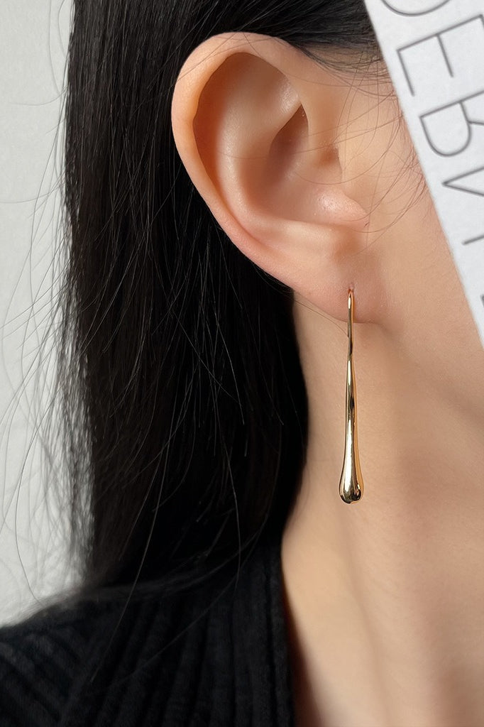 Vintage Asymmetrical Liquid Drop Earrings