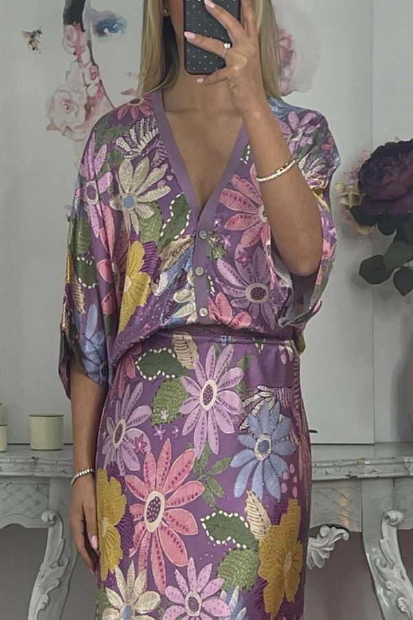 Satin Floral Print V-neck Half-sleeve Loose Top and Elegant Maxi Skirt Set