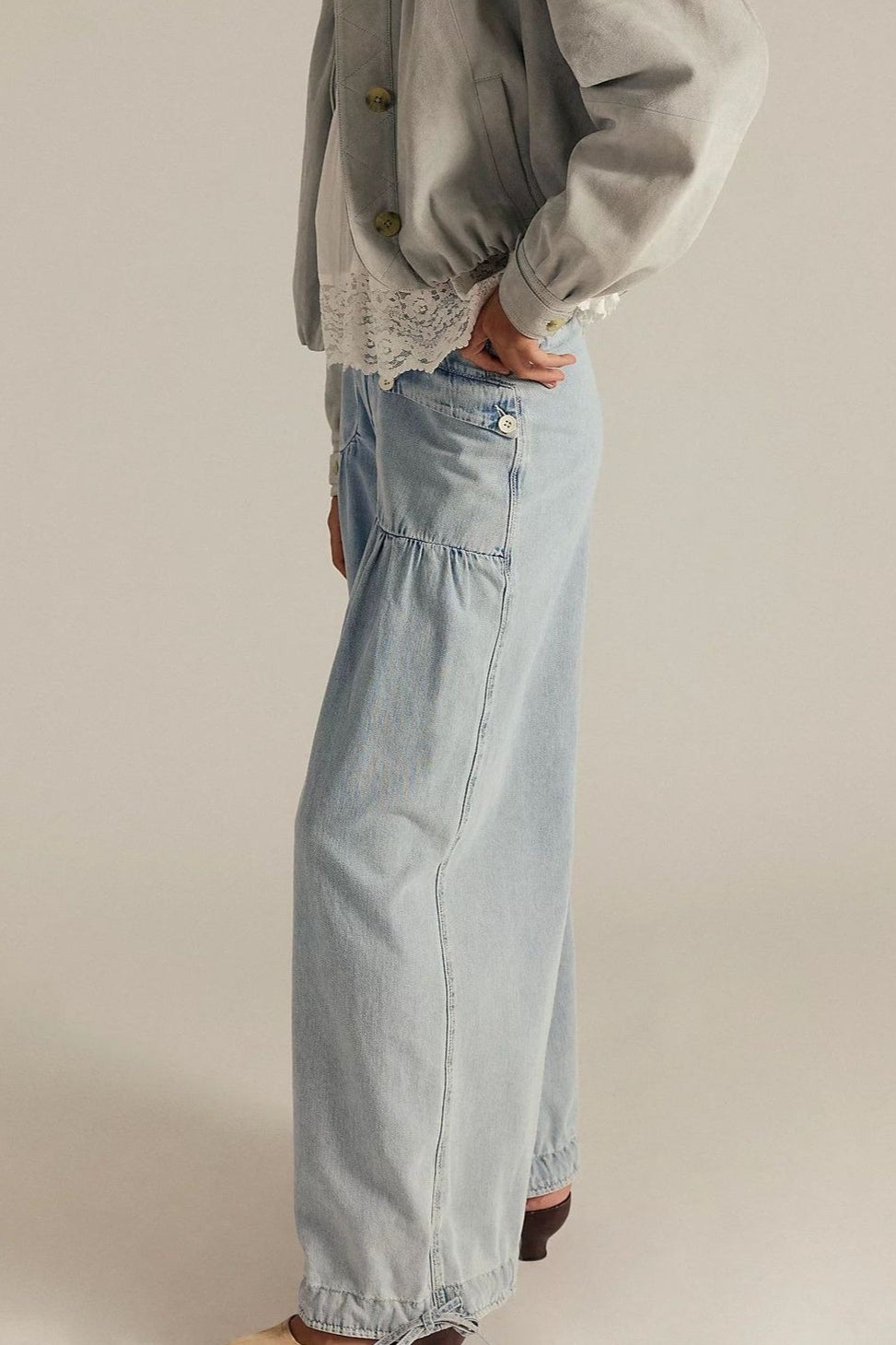 Mid Rise Tapered Vintage Relaxed Jeans