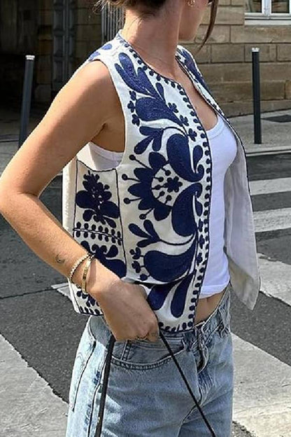 Sleeveless Embroidered Jacket