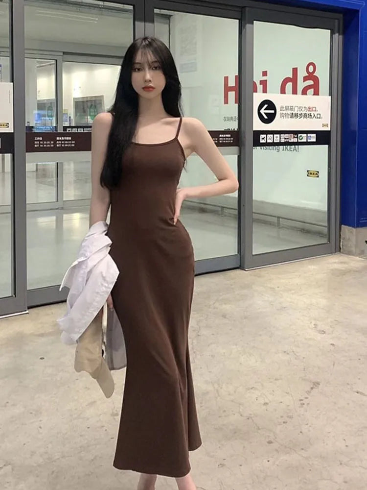 Spaghetti Strap Scoop Neck Bodycon Mermaid Hem Maxi Dress