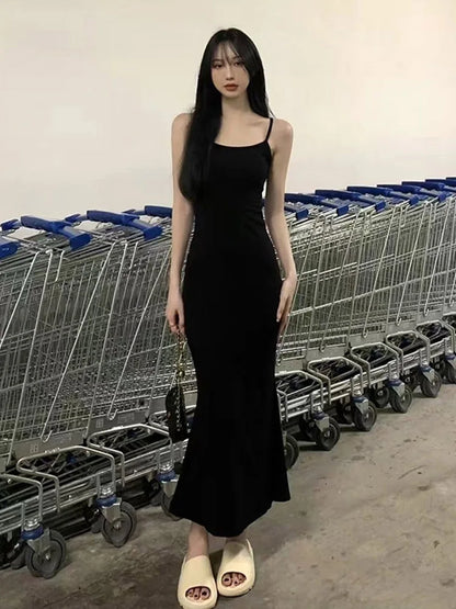 Spaghetti Strap Scoop Neck Bodycon Mermaid Hem Maxi Dress