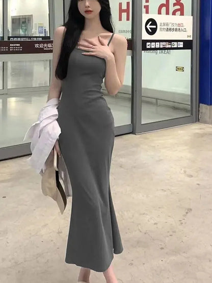 Spaghetti Strap Scoop Neck Bodycon Mermaid Hem Maxi Dress