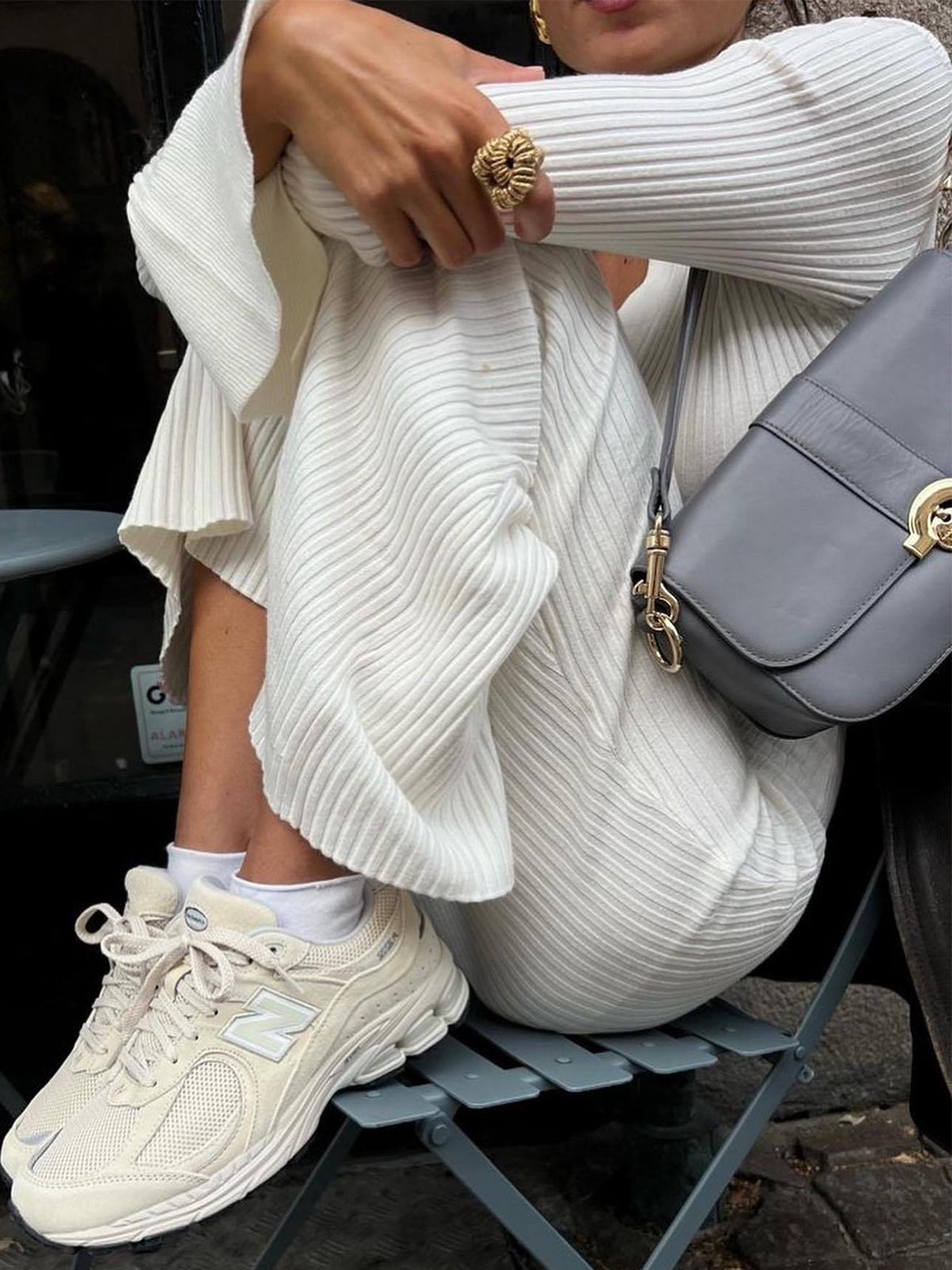 Ribbed Knit Long Sleeve Modern V-neck Collar Long Dress