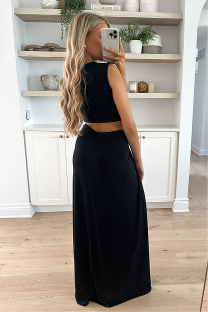 Aria Loop Maxi Dress