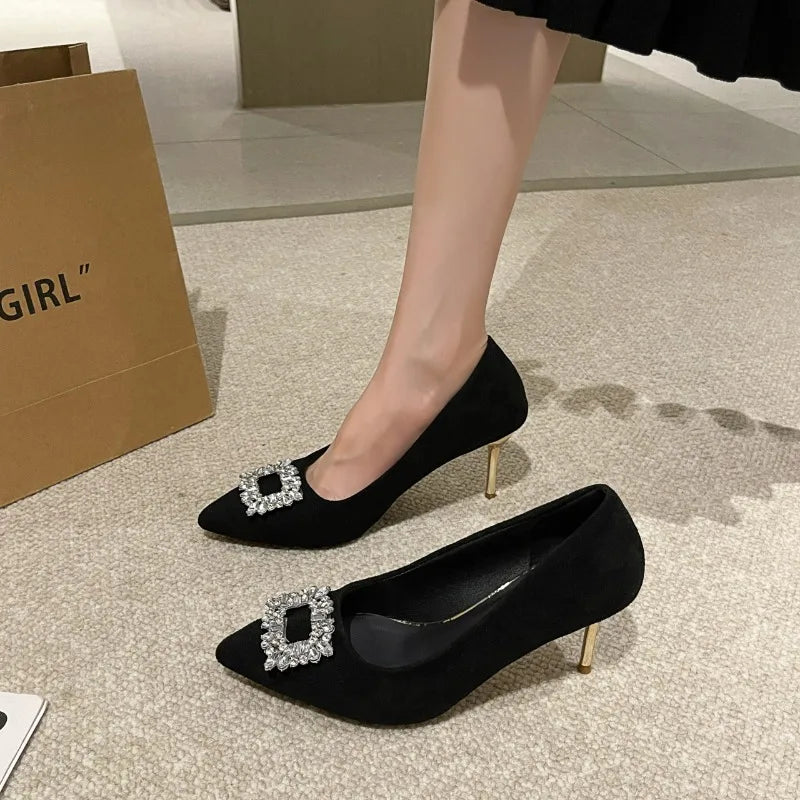 Luxury Women High Pointed Toe Designer Stiletto Trend New Suede Elegant Shoes Low Heel Pumps