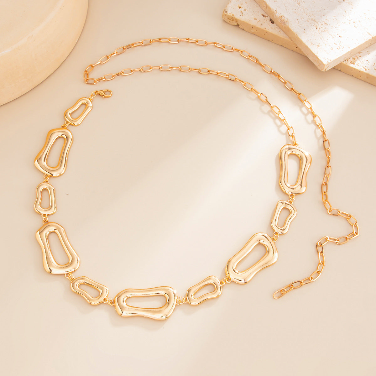 Geometric Irregular Rectangle Waist Chain