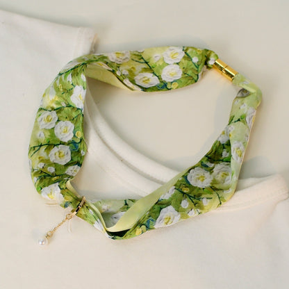 Pearl Magnetic Buckle Oil Painting Neck Scarf