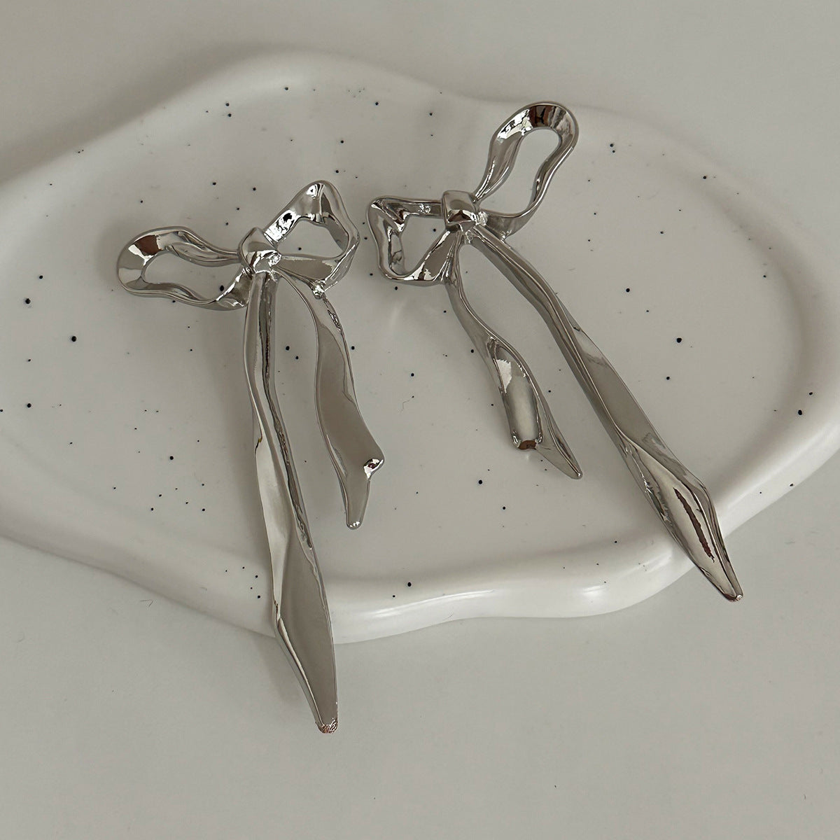 Liquid Irregular Ruched Bow Earrings