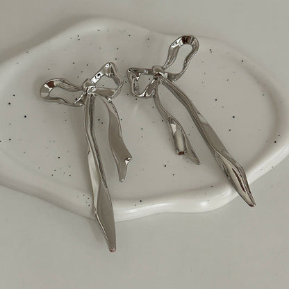 Liquid Irregular Ruched Bow Earrings