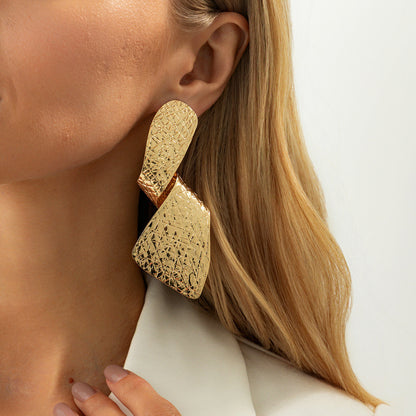 Minimalist Irregular Spiral Geometric Stud Earrings