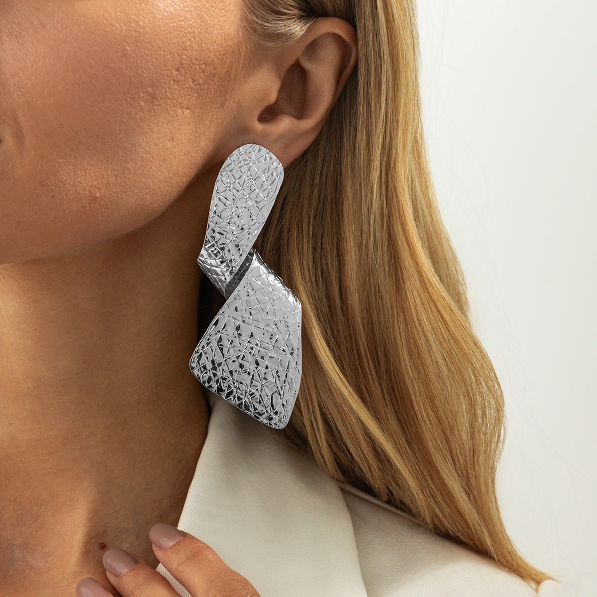 Minimalist Irregular Spiral Geometric Stud Earrings