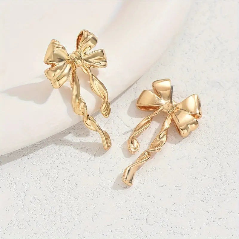 Elegant Golden Bow Dangle Earrings