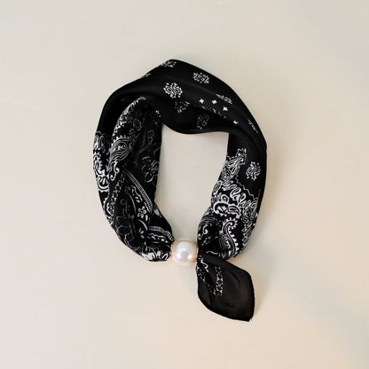 Retro Paisley Pearl Magnetic Buckle Neck Scarf