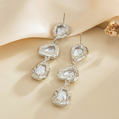 Retro Irregular Faux Pearl Long Metal Geometric Earrings