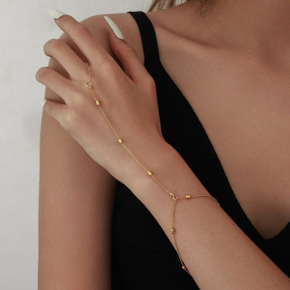 Versatile Metallic Chain Finger Bracelet