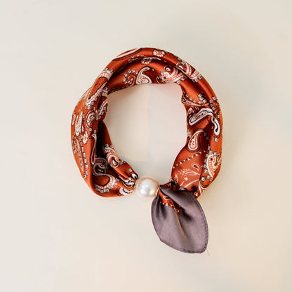Retro Paisley Pearl Magnetic Buckle Neck Scarf
