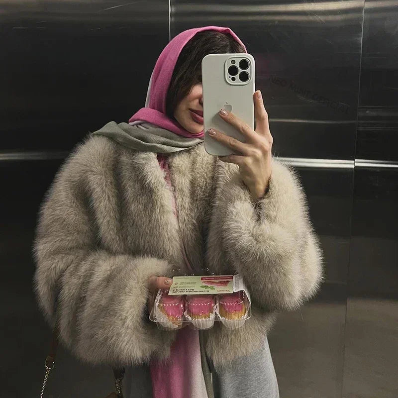 Chic Brand Icon Fashion Kendall Jenner Brown Gradient Faux Fur Jacket Women Winter New Luxury Cropped Fox Fur Coat