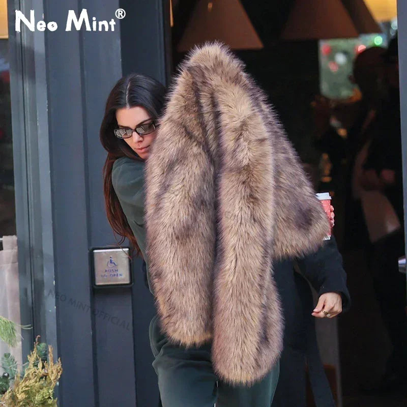 Chic Brand Icon Fashion Kendall Jenner Brown Gradient Faux Fur Jacket Women Winter New Luxury Cropped Fox Fur Coat