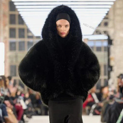 Brand Runway Fashion Iconic Hooded Batwing Faux Fur Coat Women Chic Winter Hailey Bieber Shaggy Overcoat Fox Fur Jacket