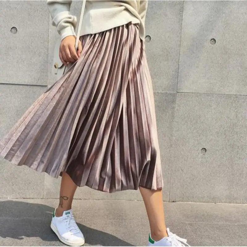 Spring 2025 Women Long Metallic Silver Maxi Pleated Skirt Midi Skirt High Waist Elascity Casual Party Skirt