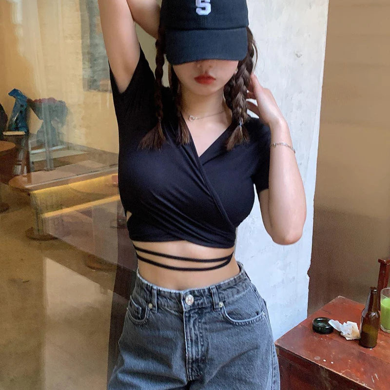 Summer Casual Tee Tops Women T shirts Solid V-neck Sexy Cropped Top Cross Tie-Up Harajuku Basic Korean Street T-shirts mujer Y2k