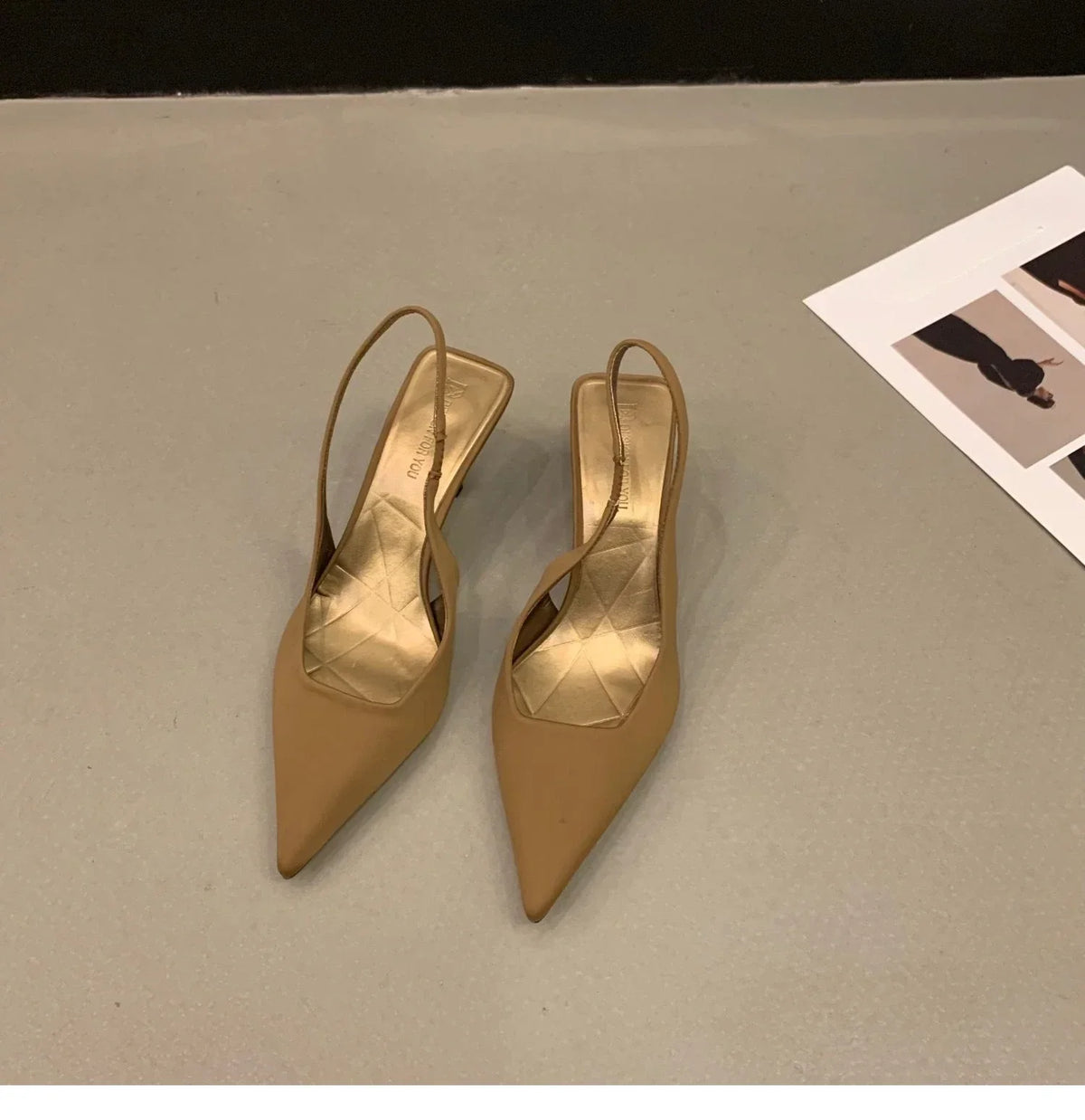 Summer Autumn Solid Color Banquet Pointed Toe Comfortable Casual Slip-on Shoes Low Heel Pumps